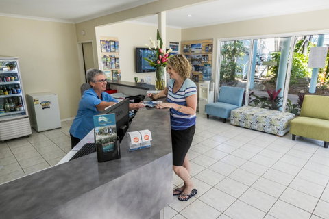 The Beach Motel Hervey Bay - Mackay Tourism 36