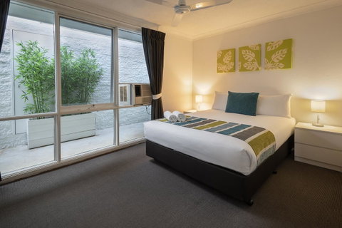 The Beach Motel Hervey Bay - Mackay Tourism 1