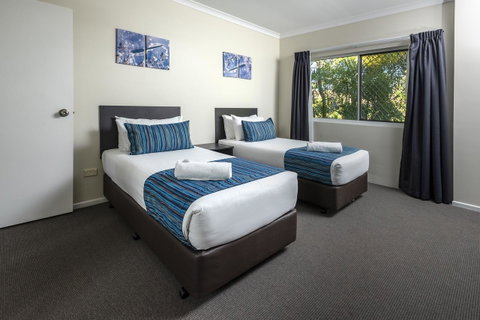 The Beach Motel Hervey Bay - Mackay Tourism 28