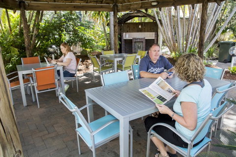 The Beach Motel Hervey Bay - Mackay Tourism 34
