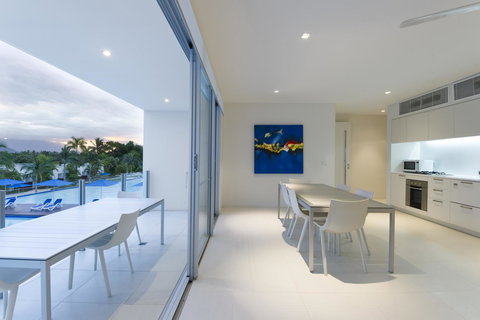 Pool Resort Port Douglas - Mackay Tourism 16