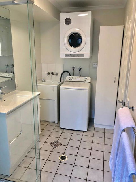 Sunrise Haven - Mackay Tourism 14