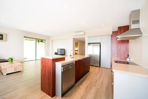 Whitsunday Reflections - Mackay Tourism 6