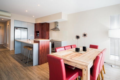 Whitsunday Reflections - Mackay Tourism 8