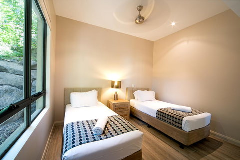 Whitsunday Reflections - Mackay Tourism 5