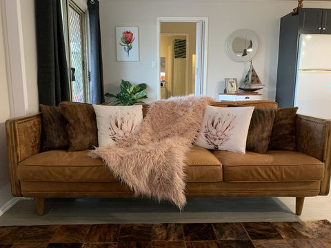 Bed & Breakfast 1 Bedroom Guest House - Mackay Tourism 26