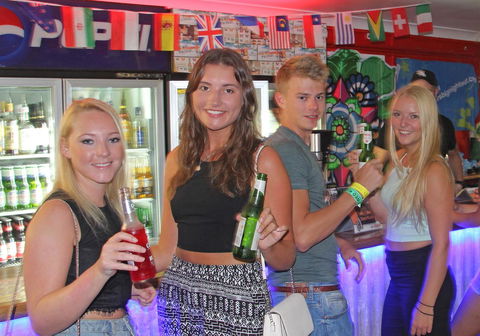 Backpackers In Paradise 18-35 Hostel - Mackay Tourism 8