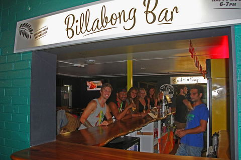 Backpackers In Paradise 18-35 Hostel - Mackay Tourism 12