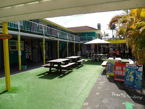 Backpackers In Paradise 18-35 Hostel - Mackay Tourism 26