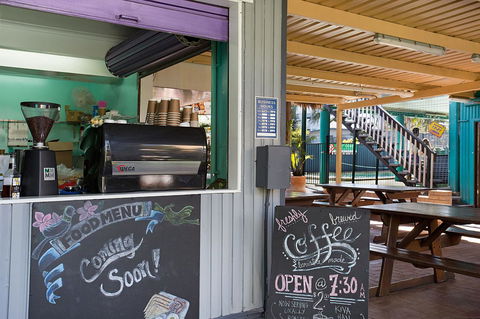 Backpackers In Paradise 18-35 Hostel - Mackay Tourism 23