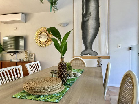 [ ANDY'S BEACH HOUSE ] - Mackay Tourism 40