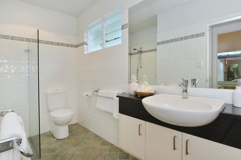 [ ANDY'S BEACH HOUSE ] - Mackay Tourism 29