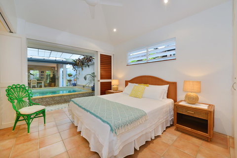 [ ANDY'S BEACH HOUSE ] - Mackay Tourism 27