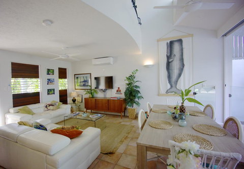 [ ANDY'S BEACH HOUSE ] - Mackay Tourism 34
