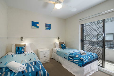 Saks On Hastings - Mackay Tourism 8