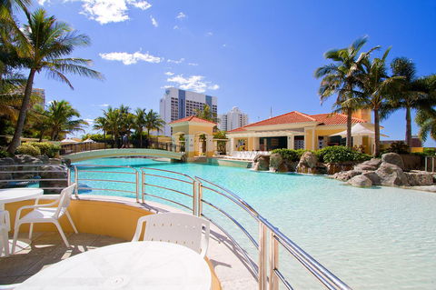 Mantra Towers Of Chevron - Mackay Tourism 1