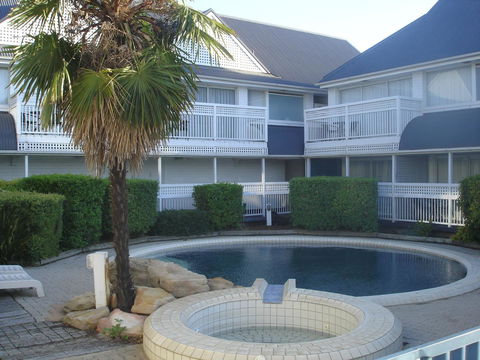 Dalby Manor Motor Inn - Mackay Tourism 12