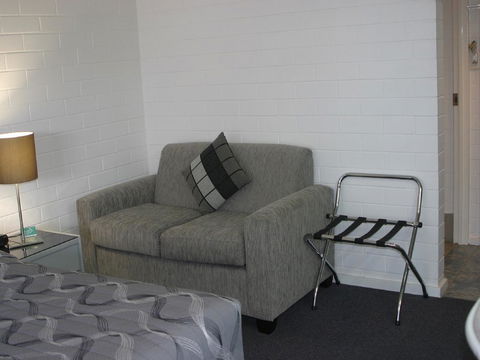 Dalby Manor Motor Inn - Mackay Tourism 30