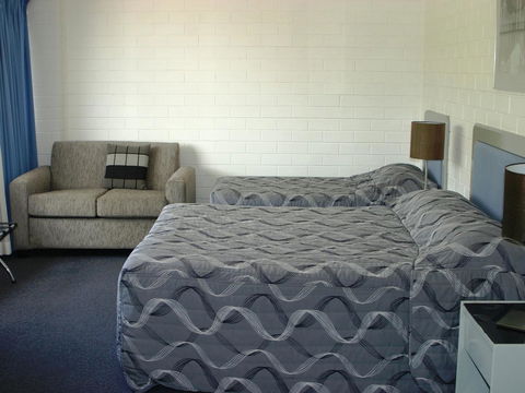 Dalby Manor Motor Inn - Mackay Tourism 35