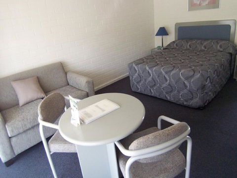 Dalby Manor Motor Inn - Mackay Tourism 33