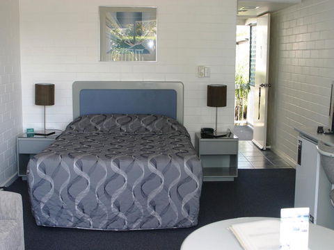 Dalby Manor Motor Inn - Mackay Tourism 26