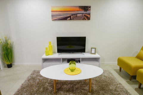 Direct Collective - Breeze On Brightwater - Mackay Tourism 22