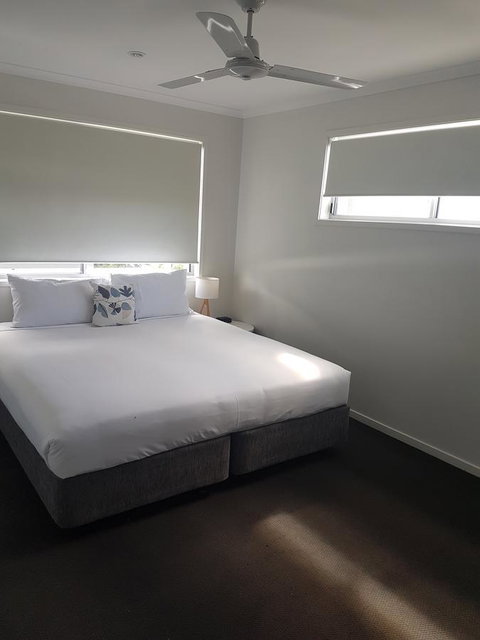 Direct Collective - Breeze On Brightwater - Mackay Tourism 7