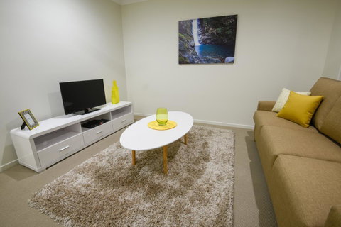 Direct Collective - Breeze On Brightwater - Mackay Tourism 8