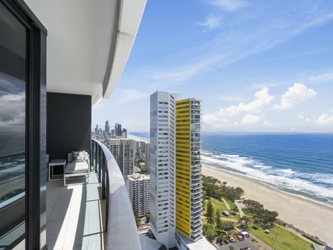 Oracle Resort Broadbeach - Gclr - Mackay Tourism 17