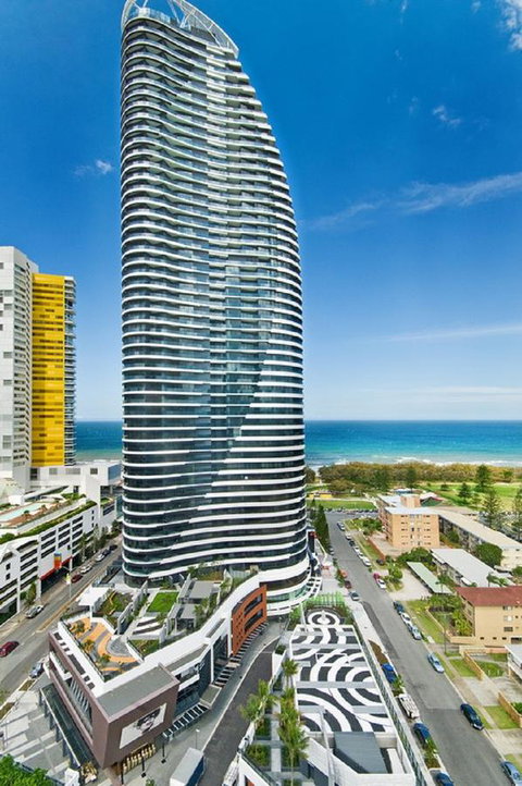 Oracle Resort Broadbeach - Gclr - Mackay Tourism 9