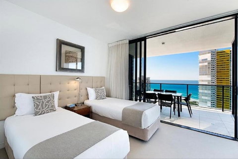 Oracle Resort Broadbeach - Gclr - Mackay Tourism 3