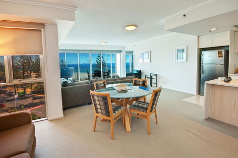 Reflections Tower Two - Mackay Tourism 10