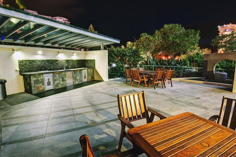 Reflections Tower Two - Mackay Tourism 24