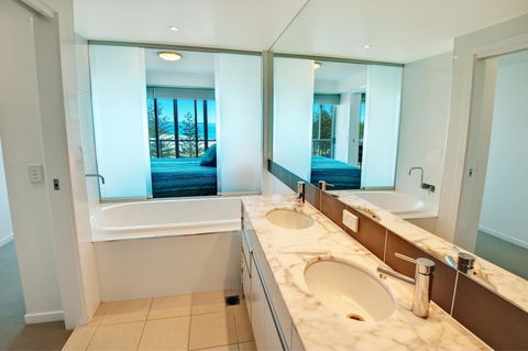 Reflections Tower Two - Mackay Tourism 14