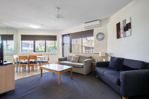 Tiki Hotel Apartments Surfers Paradise - Mackay Tourism 3