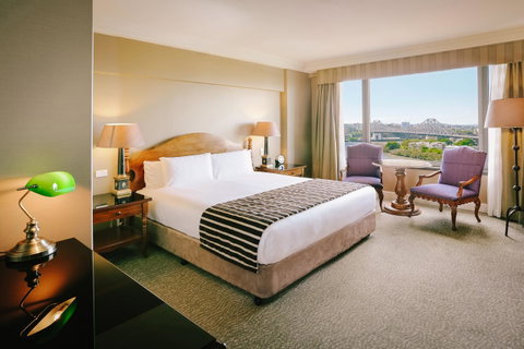 Stamford Plaza Brisbane - Mackay Tourism 9