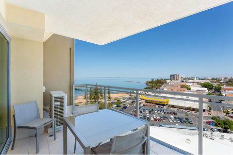 Proximity Waterfront Apartments - Mackay Tourism 31