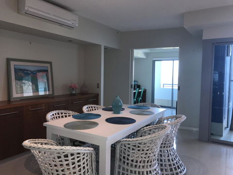 Proximity Waterfront Apartments - Mackay Tourism 16
