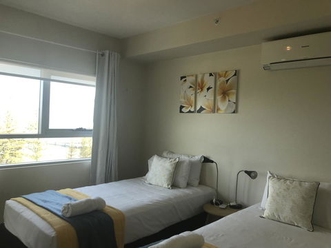 Proximity Waterfront Apartments - Mackay Tourism 15