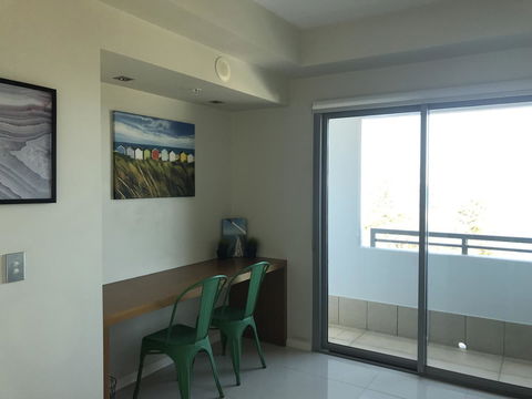 Proximity Waterfront Apartments - Mackay Tourism 18