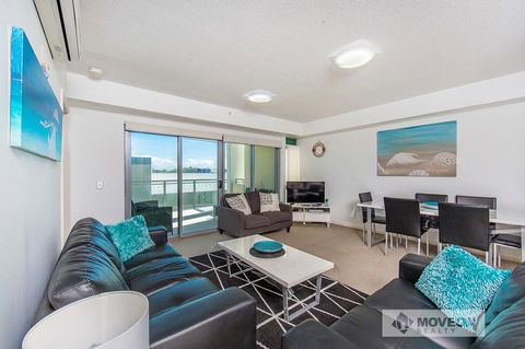 Proximity Waterfront Apartments - Mackay Tourism 25