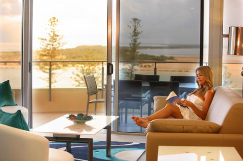 Monaco Caloundra - Mackay Tourism 33