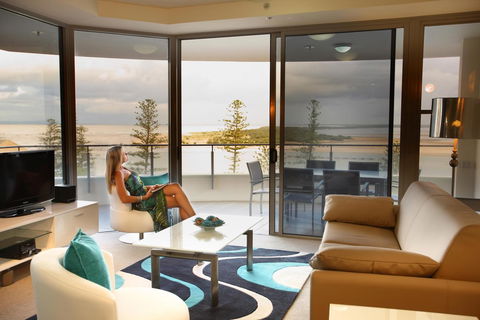 Monaco Caloundra - Mackay Tourism 34