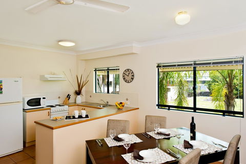 Park Regis Anchorage - Mackay Tourism 21