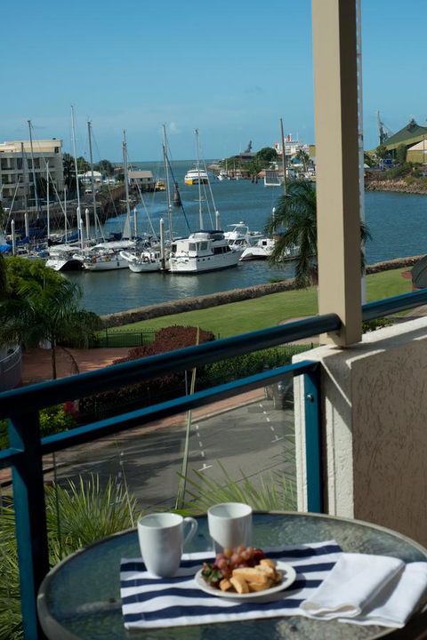 Park Regis Anchorage - Mackay Tourism 4