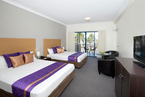 Park Regis Anchorage - Mackay Tourism 12