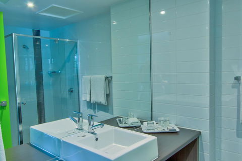 Mackay Oceanside Central Hotel Official - Mackay Tourism 13