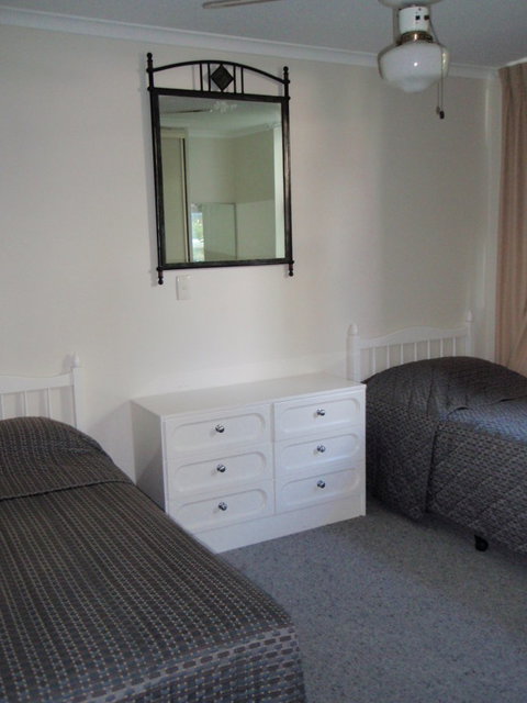 Grosvenor Beachfront Apartments Surfers Paradise - Mackay Tourism 28