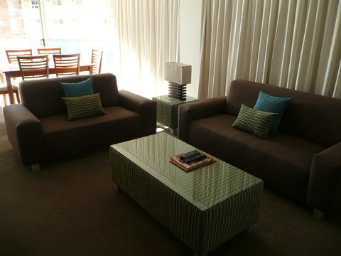 Grosvenor Beachfront Apartments Surfers Paradise - Mackay Tourism 25