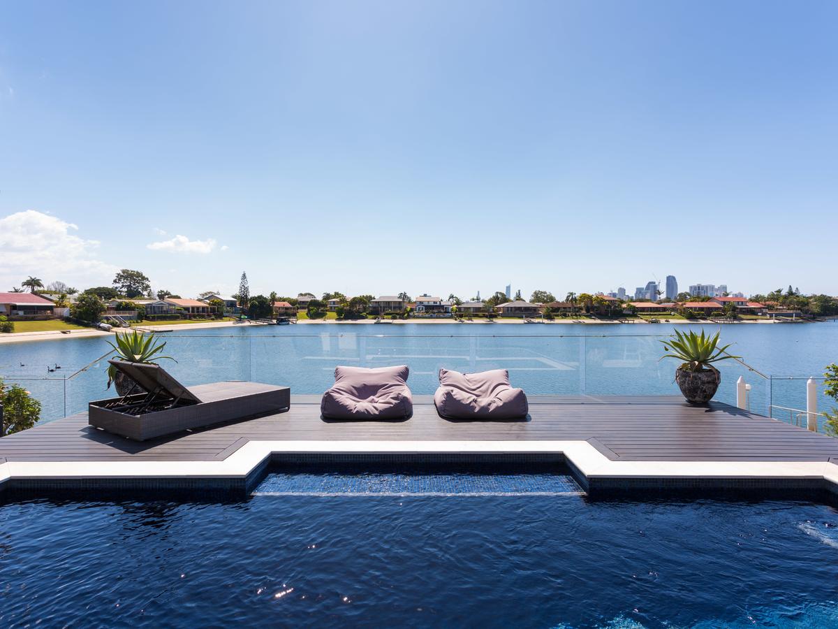 Mermaid Waters QLD Mackay Tourism